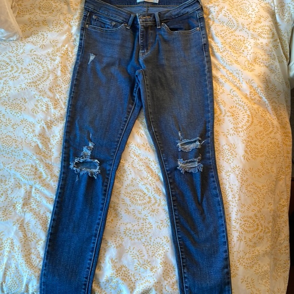 Levi’s 711 skinny size 28 - Picture 1 of 11